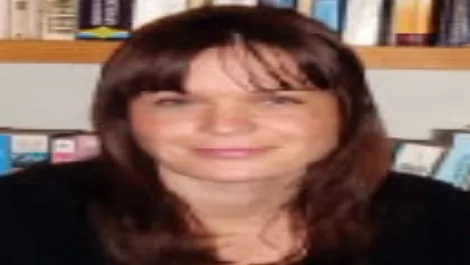 Kelly feeling insecure