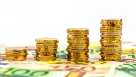 Coins in increasing stacks