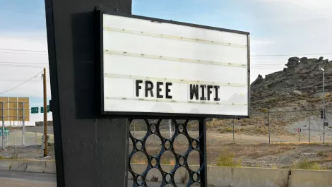 Free wifi sign