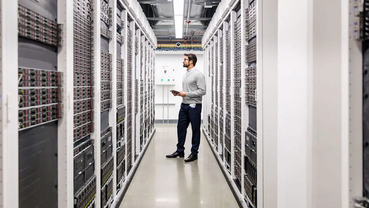 HPE unveils new private cloud & storage services for AI era