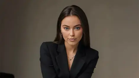 Photo 2025 11 10 16 13 36